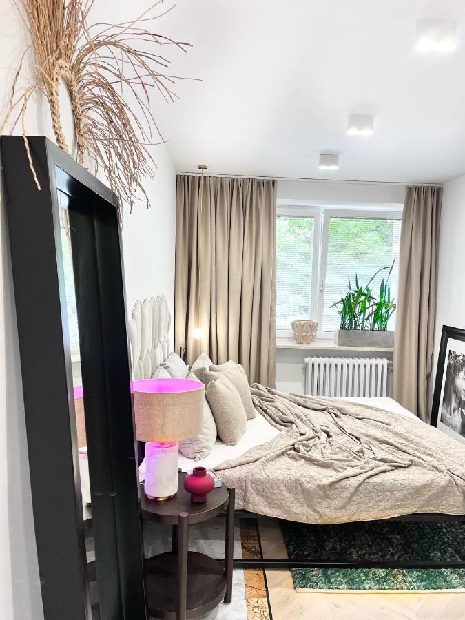 Design+Luxus Apartment Im Zentrum! +Netflix Варшава Экстерьер фото