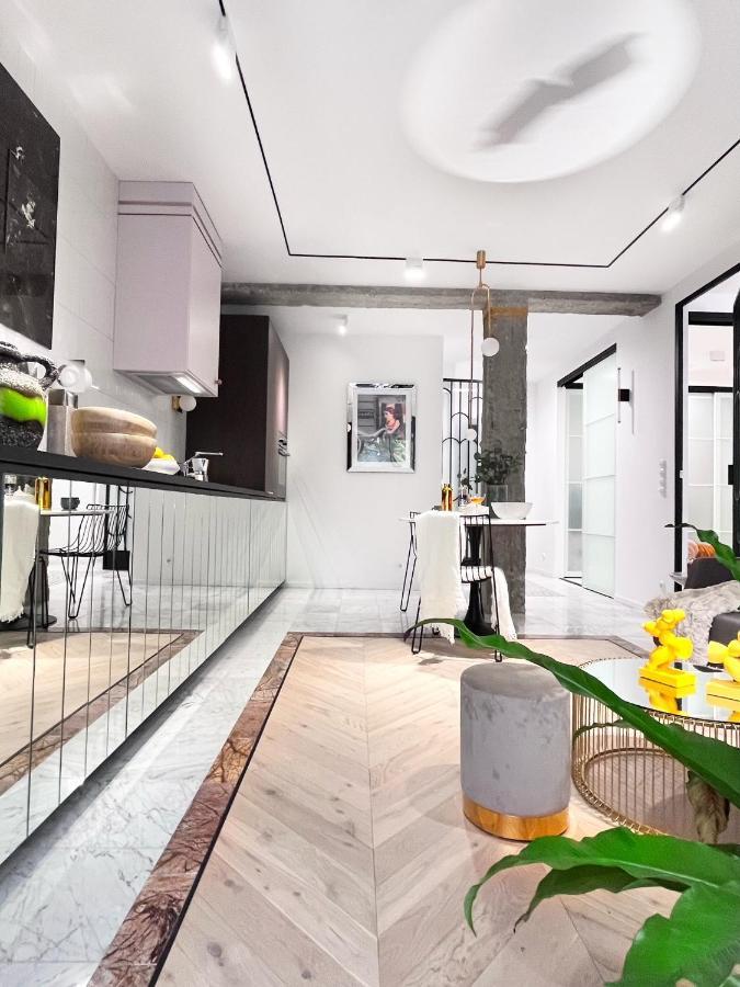 Design+Luxus Apartment Im Zentrum! +Netflix Варшава Экстерьер фото